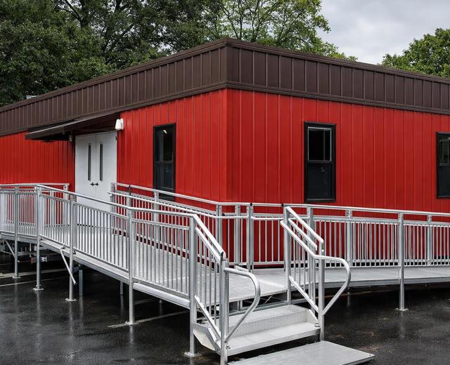 100% Durable Aluminum Construction